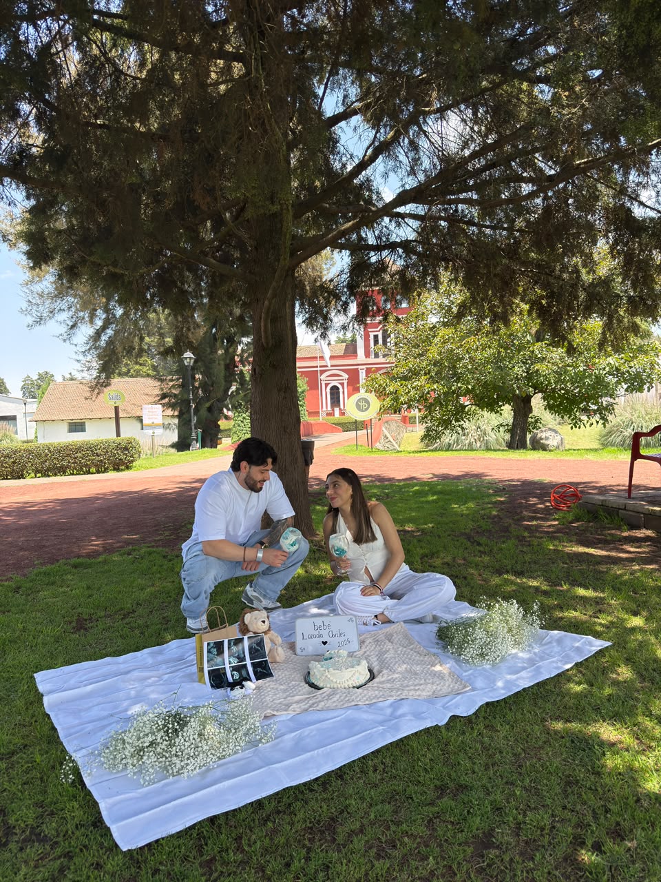 Fotografía original de Sharon Azulay y Brandon Alejandro, sin modificaciones